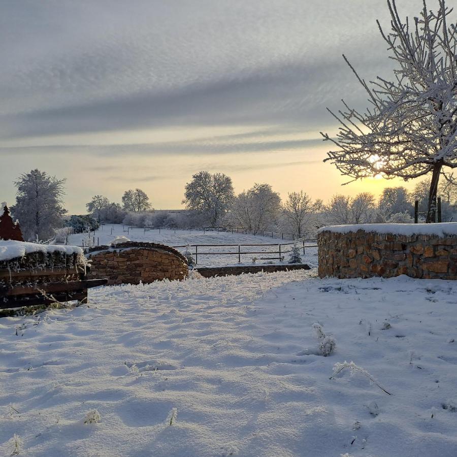 Ferienwohnung Castellberg ไฮเทอร์สไฮม์ ภายนอก รูปภาพ